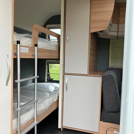 Comfort Wohnwagen Max 2 Erw U 2 Kd