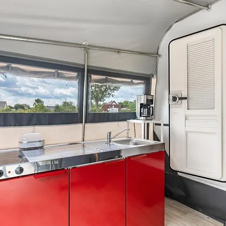 Comfort Wohnwagen Max 2 Erw U 2 Kd Alt Zeschdorf