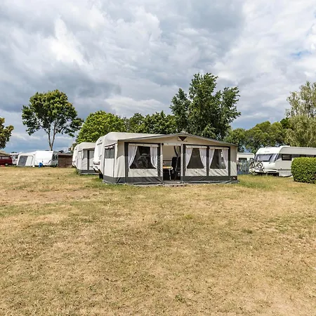 Comfort Wohnwagen Max 2 Erw U 2 Kd مكان تخييم Alt Zeschdorf