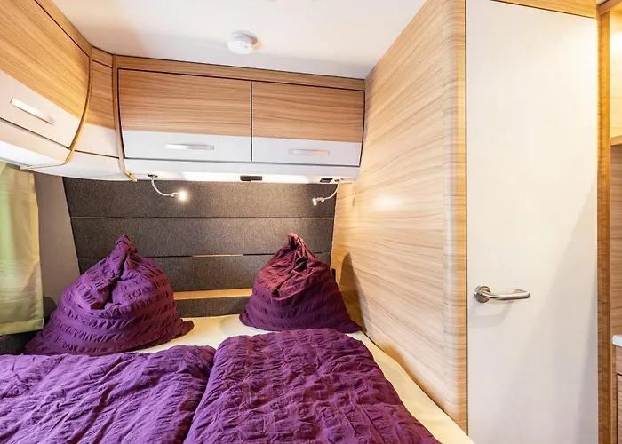 Comfort Wohnwagen Max 2 Erw U 2 Kd Camping