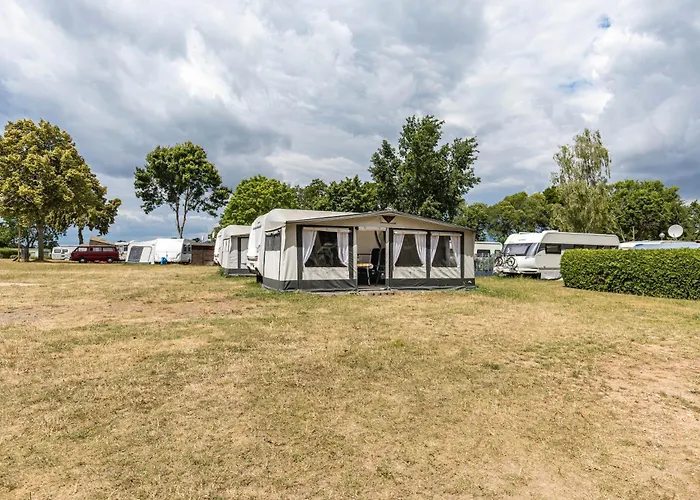 Comfort Wohnwagen Max 2 Erw U 2 Kd Camping Alt Zeschdorf